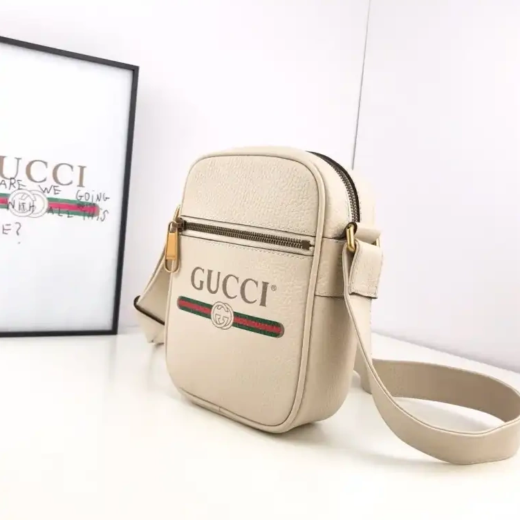 Brother sam 19B57G0093 Gucci Bags 0807